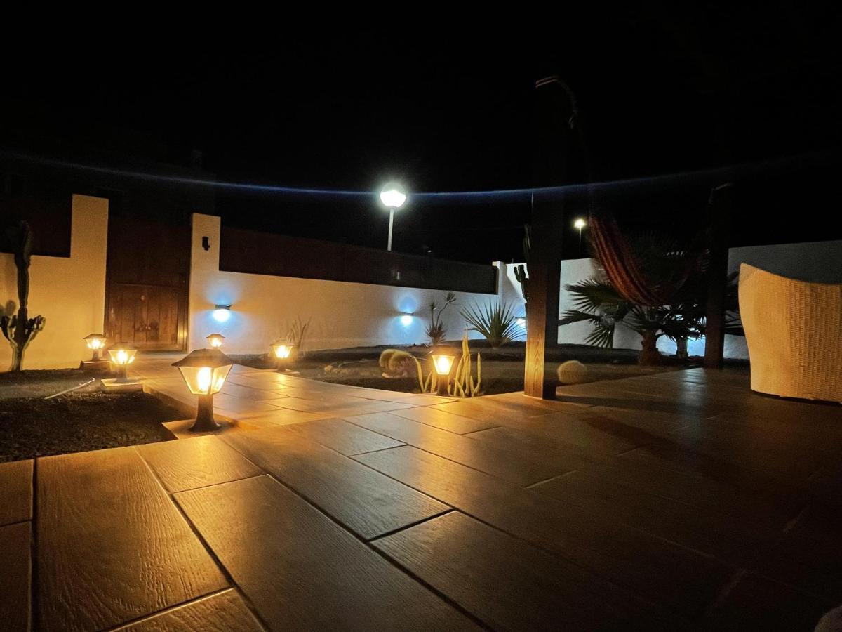 Villa Valeria คอร์ราเลโฮ ภายนอก รูปภาพ
